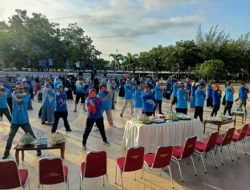 Bupati dan Ketua TP KKK Sidrap Hadiri Senam Sehat Persakmi