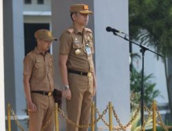 Kepala Dinas Komunikasi Informatika dan Persandian  didaulat menjadi pembina upacara