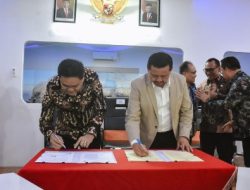 Setelah ketemu gubernur jawa barat bupati barru Menandatangani nota kesepahaman MOU dengan bupati Sumedang Jawa Barat