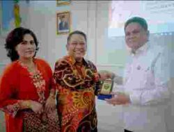 Bupati Barru menghadiri acara Serah Terima Jabatan dan Pisah Sambut Pejabat Administrator kantor pertanahan