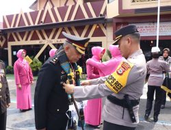 Polres Soppeng Gelar Wisuda Purna Bakti Personil yang Memasuki Masa Pensiun Periode Juli 2022 – Oktober 2023