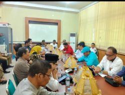 Penetapan Penempatan Lokasi Pemasangan APK Dikeluhkan Sejumlah Pengurus Parpol Di Kabupaten Polman