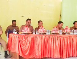 Sambagi Warga Kecamatan Baraka PJ Bupati Enrekang Silaturahmi dan Sosialisasikan 10 Program Prioritas di Baraka