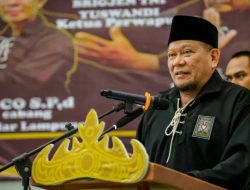 Sukses Bikin DPD RI Bertaji, LaNyalla Terima Special Award dari PWI Jatim