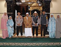 Polres Soppeng menggelar Giat Safari Subuh Di Masjid Baitul Makmur