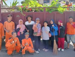 Lurah Wattang,Sulastri,S, Pd,i Genjot Kegiatan Jumat Bersih,Demi Menjaga Kebersihan Dan Kenyamanan Lingkungan