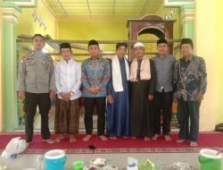 Bhabinkamtibmas Polsek Tinambung Hadiri Maulid Nabi Muhammad SAW 1446 H di Desa Binaan
