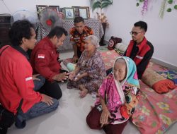 Diduga Warga Lojie Tergusur Dari Lokasi Yang Di Tempatinya  Karena Beda Pilihan ,Jajaran DPC PDIP Barru Prihatin Dan Kunjungi Nene Tima