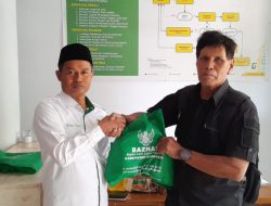 BAZNAS Enrekang Salurkan 250 Paket “Ramadhan Bahagia” untuk Mustahik