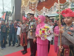 Kapolres Gowa yang Baru Disambut Meriah dengan Tradisi Pedang Pora