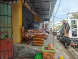 Satpol PP kota Parepare ingin Menertibkan Semua Penjual Kecil yang ada diatas Trotoar.