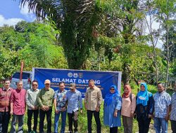 Bupati Polman Dampingi Dr.Velix Pernando Wanggai Kunjungi 2 Kecamatan Di Polman,