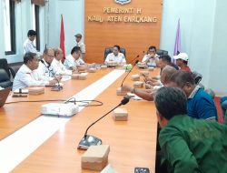Pertemuan Wartawan dengan Bupati Enrekang H. Yusuf Ritangga dan Wakilnya H. Andi Tenri Liwang Latiro Bahas Capaian 100 Hari Kerja