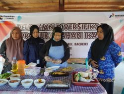 Pertamina Patra Niaga Regional Sulawesi Dorong Inovasi Pangan dan Kemandirian Perempuan Lewat Olahan Bandeng Presto di Parepare