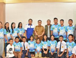Bupati Soppeng Melepas Kontingen Renang Pra Porprov 2025