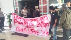 HMI Cabang Polman Gelar Aksi Demonstrasi, Sorot Harga BBM dan LPG 3 Kg Melonjak Serta Evaluasi Surat Edaran Bupati