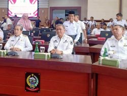 Dollah Mando Terima DIPA dan Buku Alokasi TKD Sidrap 2024