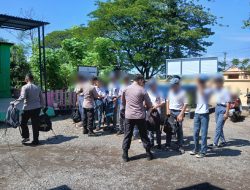 Kedapatan Bolos Dari Sekolah, Puluhan Pelajar Digiring Ke Polsek Bajeng