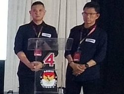 Debat Publik Paslon Bupati  Polman,Nomor Urut 4 Tampil Maksimal Tanpa Melihat Catatan Atau Contekan.