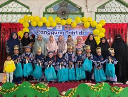Panggung Tahfizh: Evaluasi Hafalan Dan Pengembangan Karakter Anak Usia Dini di Enrekang