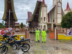 Menjelang Natal dan Tahun Baru, Sat Samapta Polres Polman Laksanakan Patroli disejumlah Gereja Di Polman