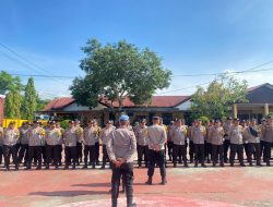 Kapolres Polman Pimpin Anev Bulanan Personil Bhabinkamtibmas di Lapangan Apel Polres Polman