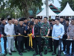 Syaharuddin Alrif Resmikan Lapangan Pickleball Sumbangsih Anggota DPRD