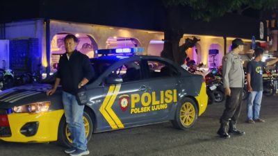 Hadirkan Rasa Aman, Kapolsek Ujung Pimpin Patroli PMK Sasar Kejahatan Jalanan dan Penyakit Masyarakat