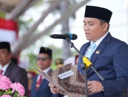 Upacara Peringatan HUT Kemerdekaan RI Ke 80,Ketua DPRD Polman Bacakan Teks Proklamasi