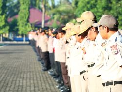 Kapolda Sulsel Pimpin Apel Pagi, Berikan Arahan Kepada Personel