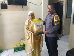 Polsek KPN Polres Parepare Libatkan Bhabinkamtibmas, Salurkan Beras Murah Dari Rumah ke Rumah