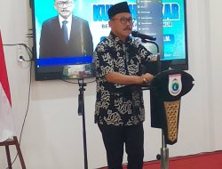 SDK Berikan Kuliah Pakar Di Kampus Institut Hasan Sulur Wonomulyo
