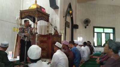 Safari Jumat di Masjid Jannatul Ma’Wa, Kapolsek Bacukiki Ingatkan Jamaah Waspada Pencurian dan Bahaya Kebakaran
