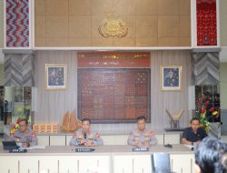 Press Conference Terkait Situasi Kamtibmas Pasca Satu Tahun Pemerintahan Prabowo–Gibran, Kapolda Sulsel : Situasi Tetap Aman dan Kondusif