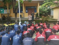 Dalam Rangka Mencegah Tawuran Antar Pelajar Pelajar,Kapolsek Balusu Nyambangi SMKN 5 Barru