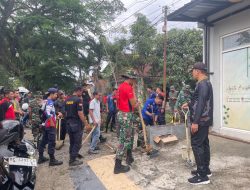 Satpol PP Polman Ikut Kerja Bakti Terpadu  di Kecamatan Polewali