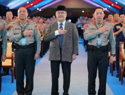 Gelar Apel Kasatwil, Kapolri: Semangat Polri Tingkatkan Pelayanan untuk Masyarakat 