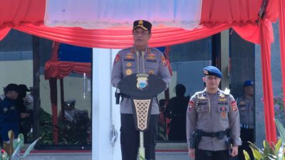 Kapolda Sulsel Pimpin Apel Gelar Pasukan Kesiapsiagaan Bencana Alam dan Pengecekan Peralatan SAR