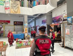 Patroli Perintis Presisi Sat Samapta Sasar Pasar Lakessi, Jaga Stabilitas Aktivitas Ekonomi Warga Parepare