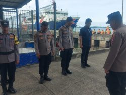 Pemberangkatan KM Madani Nusantara, Polsek KPN Bersama Pihak Terkait Lakukan Pengamanan