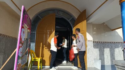 Polsek Soreang Berikan Pengamanan Ibadah Natal Sekolah Minggu Gereja Toraja