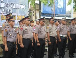 Kapolres Parepare Kukuhkan Kenaikan Pangkat 92 Personel Polres Parepare dan Brimob