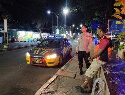 Patroli Blue Light Dukung Operasi Lilin 2025, Polsek Bacukiki Pantau Kamtibmas Jelang Malam Pergantian Tahun