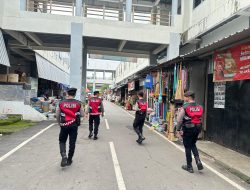 Patroli Dialogis Sat Samapta Sentuh Permukiman, Jaga Keamanan Aktivitas Pasar Rakyat