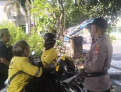 Sat Binmas Polres Parepare Edukasi Masyarakat Soal Helm SNI dan Tertib Berkendara