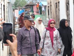 Sekretariat DPRD Polman Beri Bantuan  Korban Bencana Kebakaran Di Galungtulu 