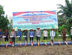 Kapolda Sulsel Ikut Tanam Jagung di Maros, Dukung Program Swasembada Pangan Nasional