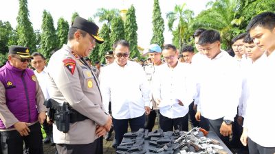 Kapolda Sulsel Pimpin Apel Pengecekan Senjata Api Serentak serta Penyambutan Personel Brimob BKO Polda Aceh