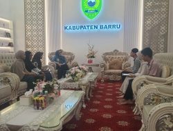 Panitia Bintang Anak Mallusetasi (BAM) audiensi ke Bupati barru dan di terima di rujab.