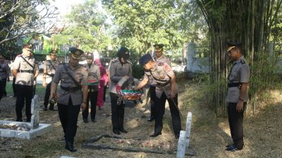 Jelang Hari Bhayangkara ke-80, Polres Parepare Gelar Ziarah Rombongan